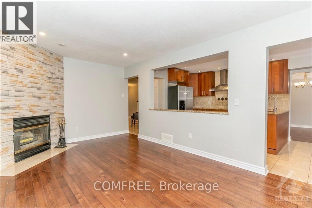 152 Twyford Street, Ottawa, Ontario  K1V 0V7 - Photo 8 - X12339730