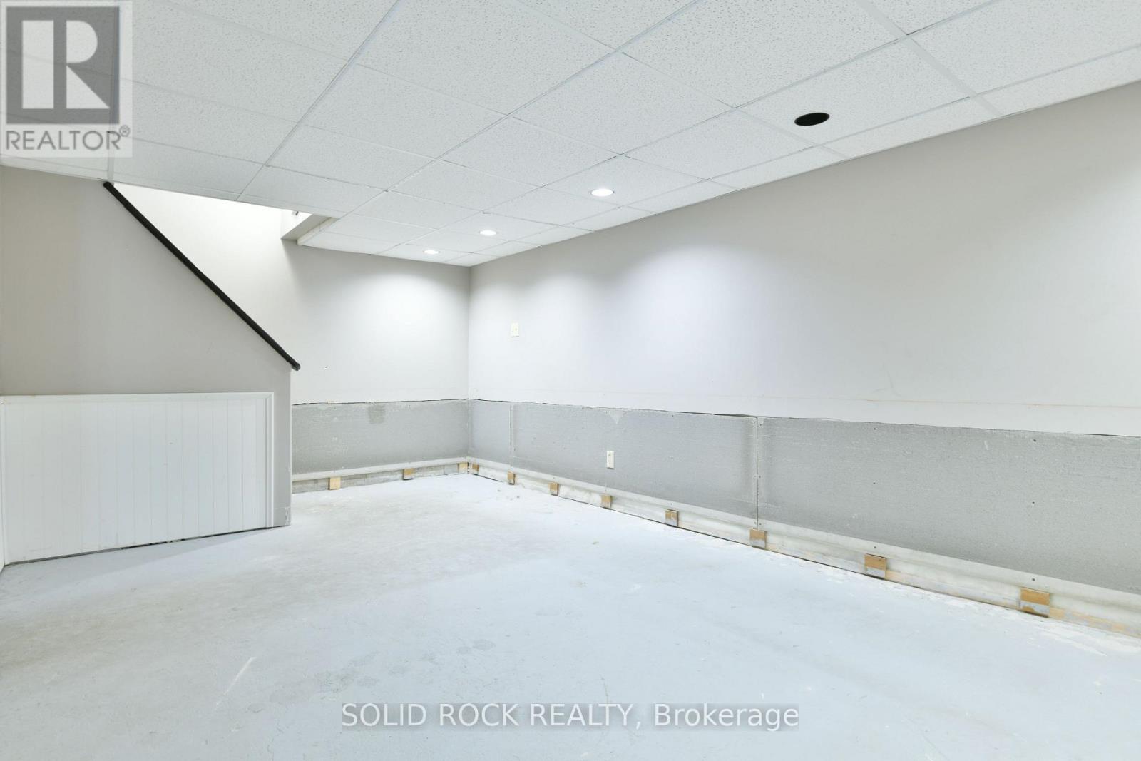 54 William Street W, Arnprior, Ontario  K7S 1J9 - Photo 21 - X12342791
