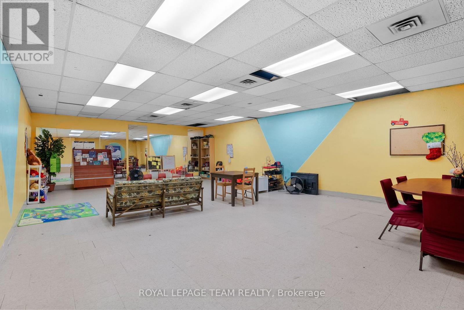 A01 - 450 Rideau Street, Ottawa, Ontario  K1N 5Z4 - Photo 17 - X12346433