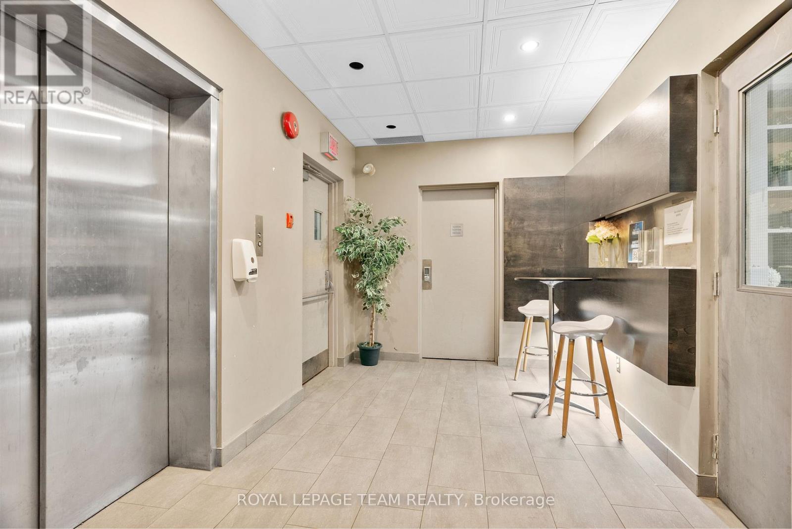 A01 - 450 Rideau Street, Ottawa, Ontario  K1N 5Z4 - Photo 6 - X12346433