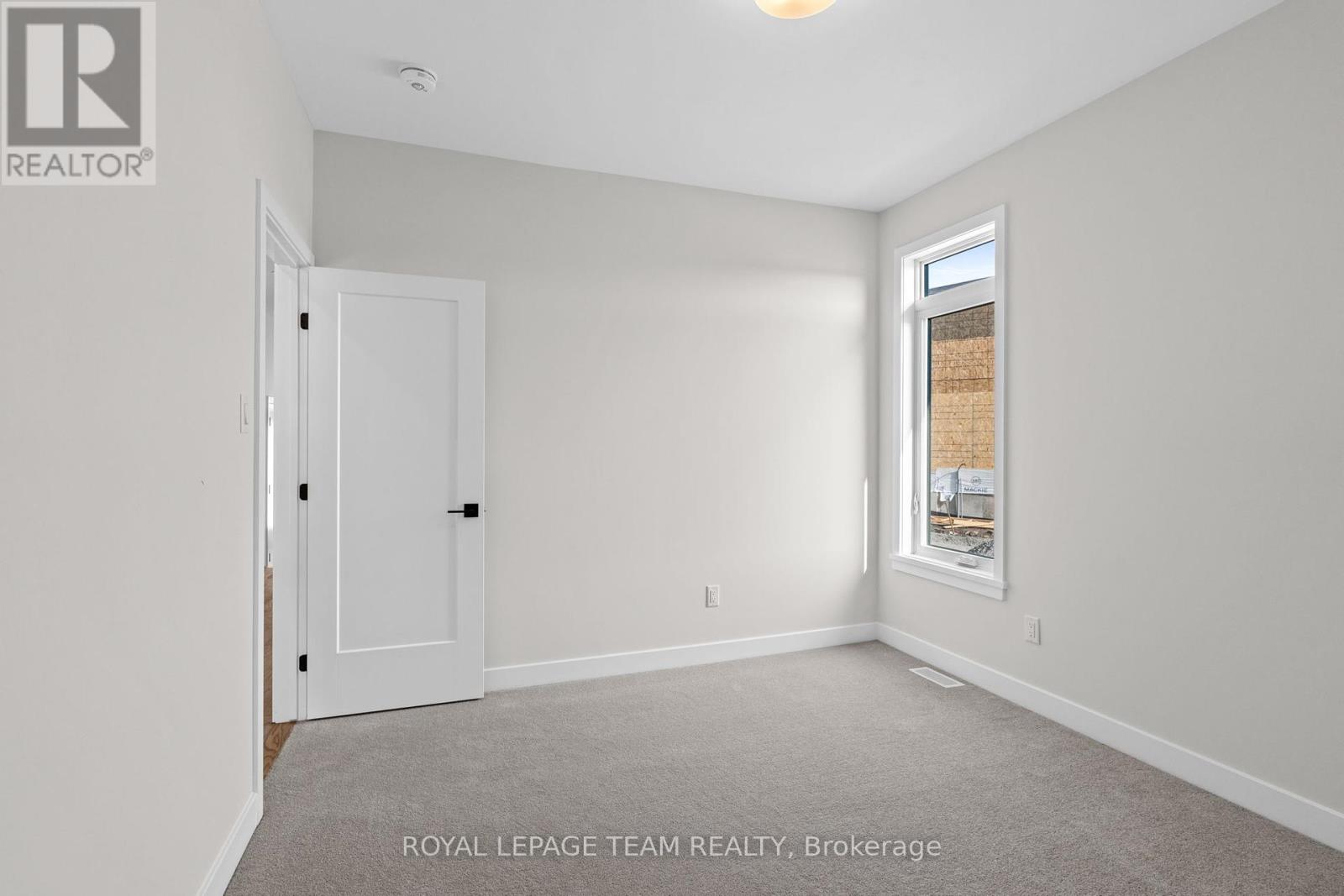 1076 Moore Street, Brockville, Ontario  K6V 0H2 - Photo 31 - X12347622