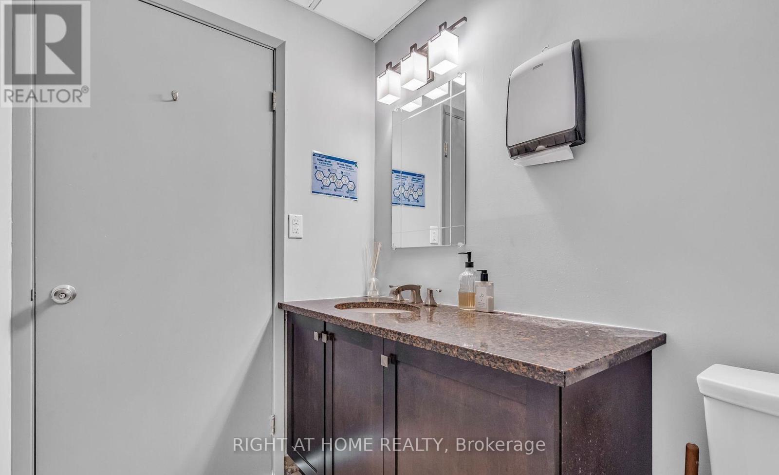 106 - 99 Holland Avenue, Ottawa, Ontario  K1Y 0Y1 - Photo 14 - X12358489
