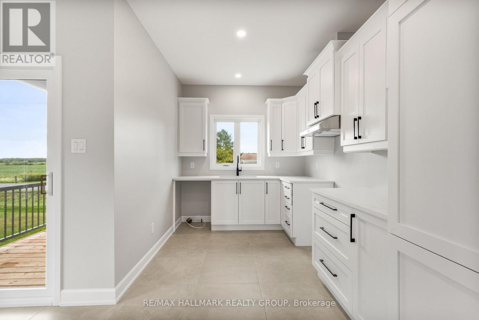 308 Zakari Street, Casselman, Ontario  K0A 1M0 - Photo 13 - X12369114