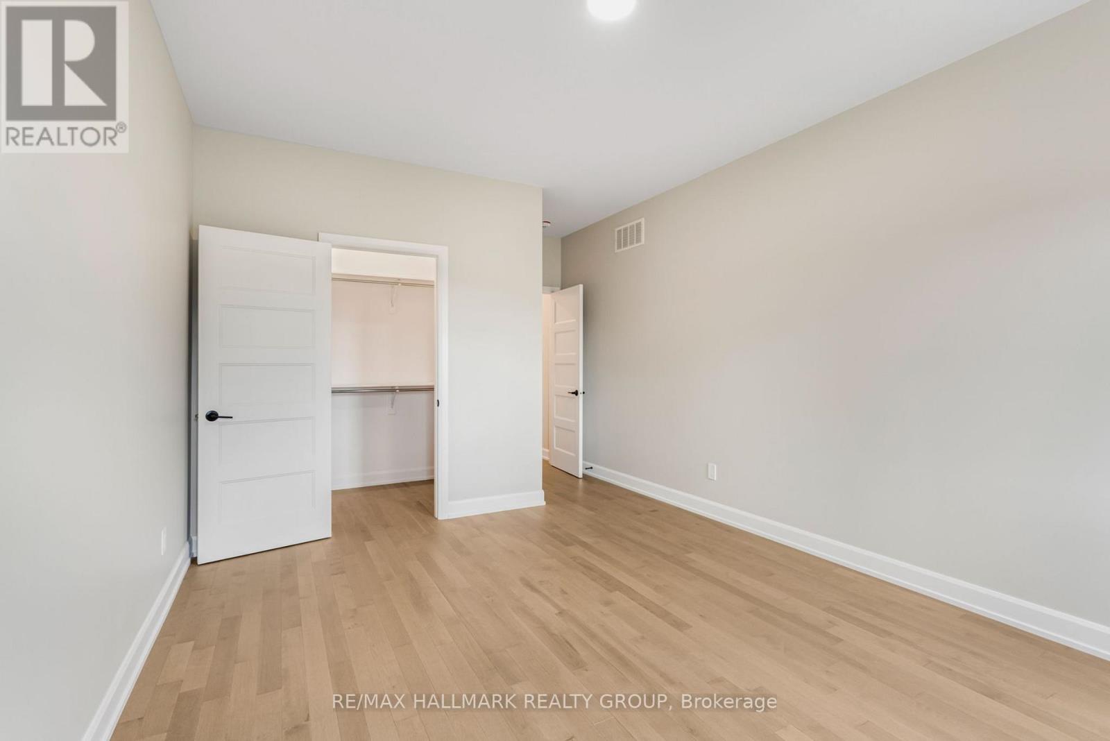 308 Zakari Street, Casselman, Ontario  K0A 1M0 - Photo 18 - X12369114