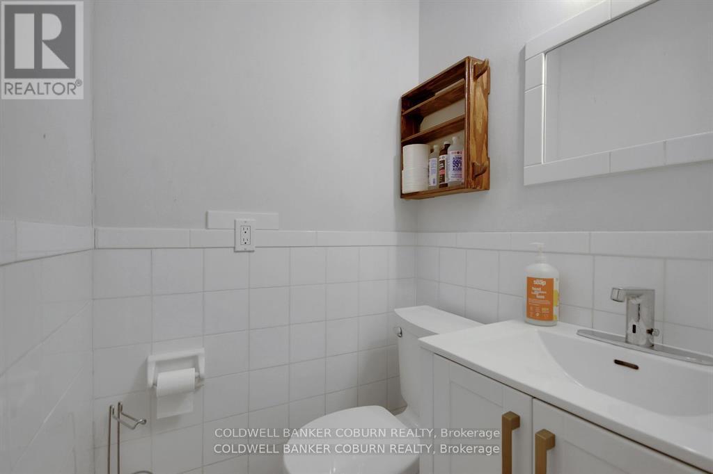 1696 Merwin Lane, Augusta, Ontario  K0E 1T0 - Photo 19 - X12383150