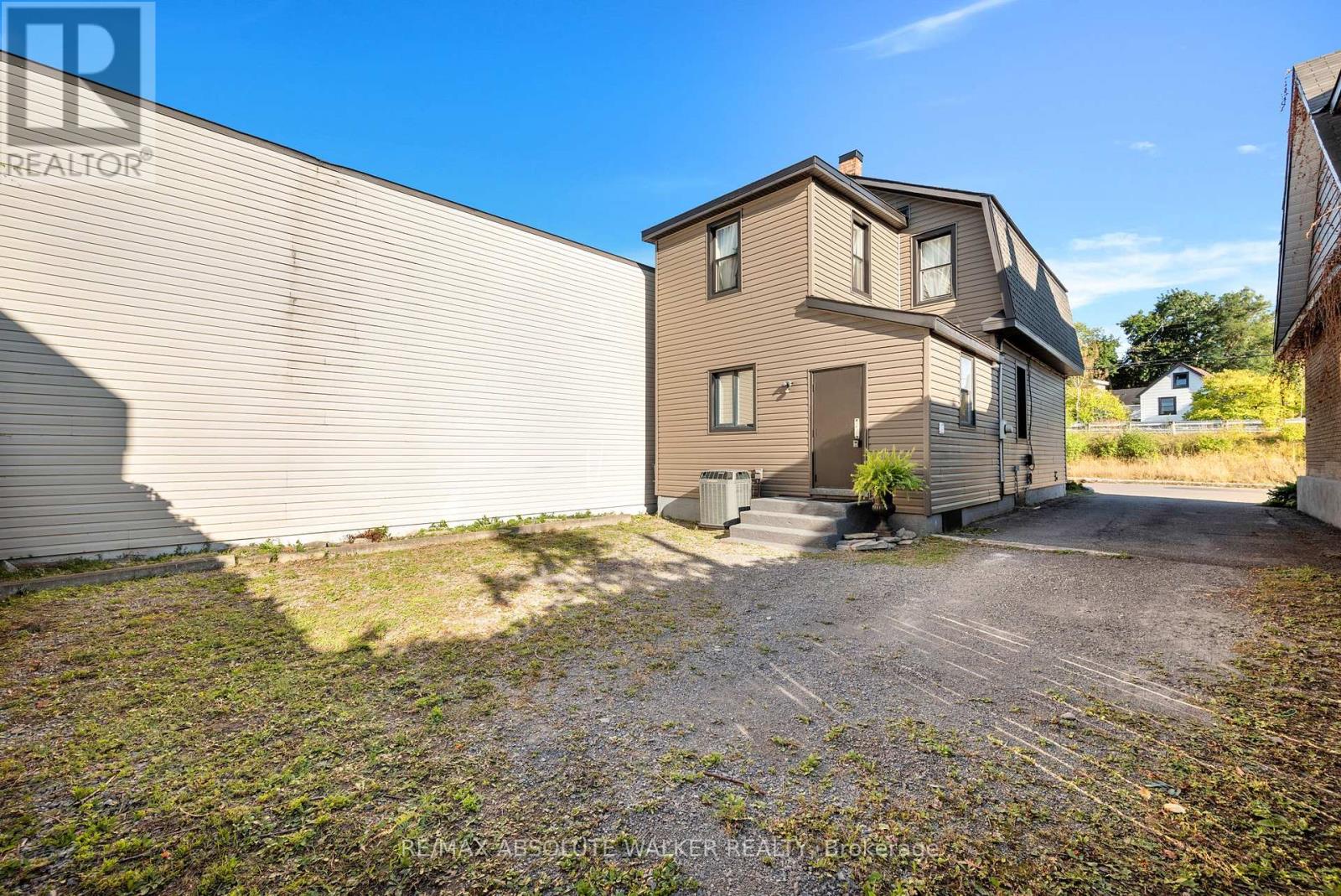 383 Danforth Avenue, Ottawa, Ontario  K2A 0E1 - Photo 33 - X12392298
