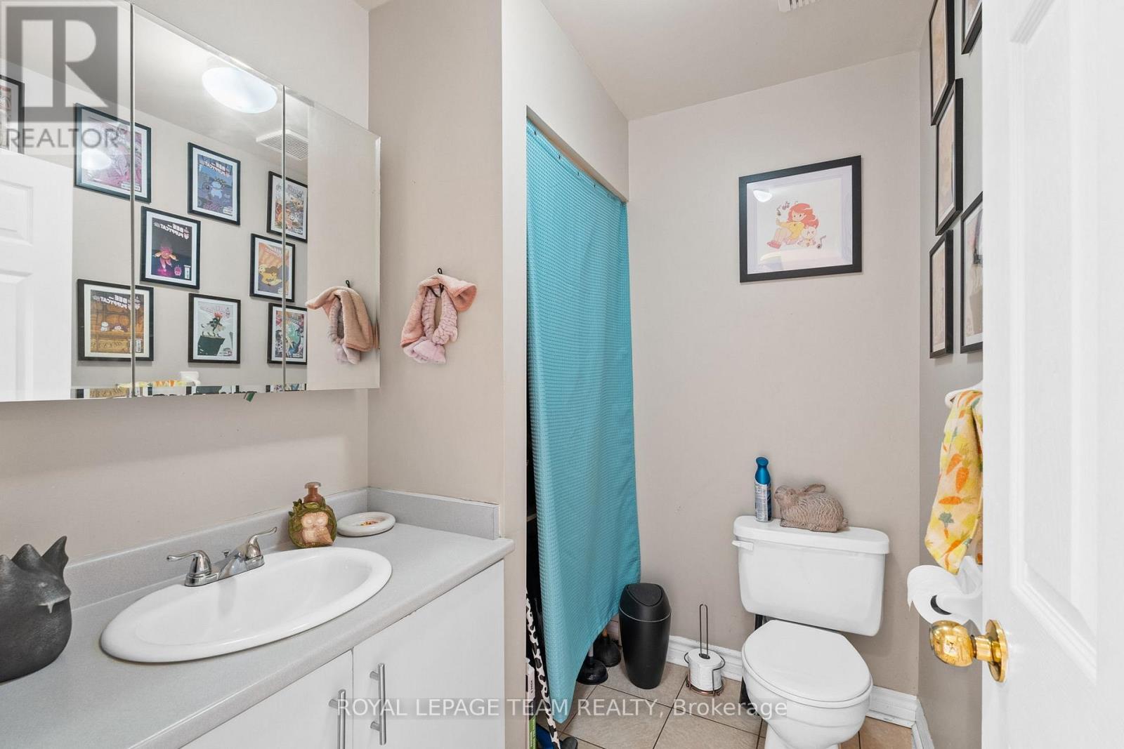 1991 Banff Avenue, Ottawa, Ontario  K1V 7X6 - Photo 12 - X12394587
