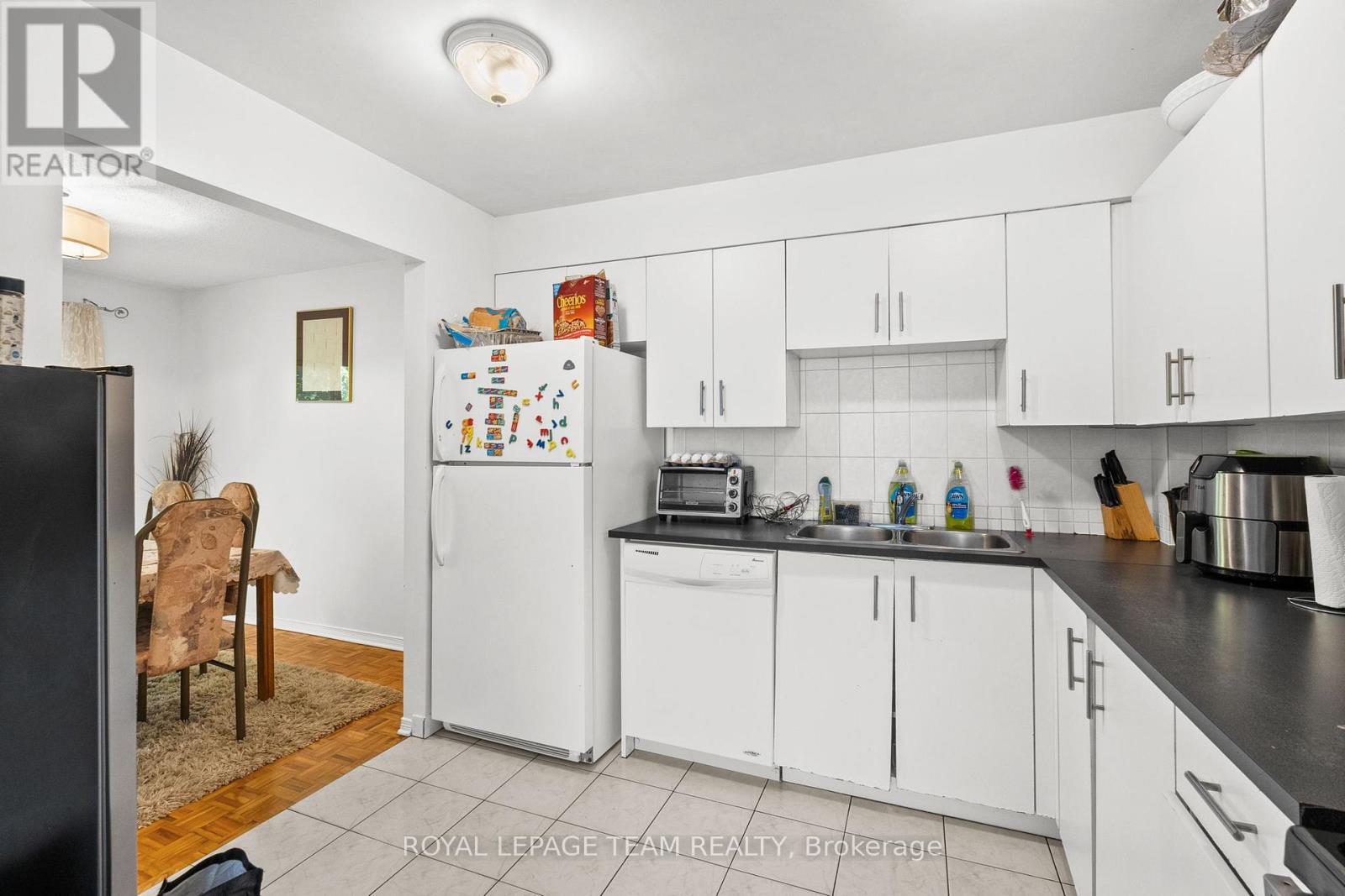 1991 Banff Avenue, Ottawa, Ontario  K1V 7X6 - Photo 21 - X12394587