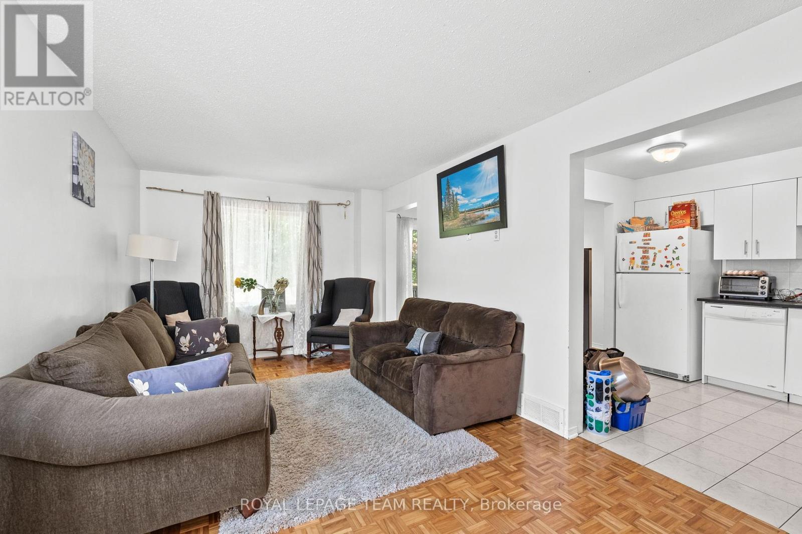 1991 Banff Avenue, Ottawa, Ontario  K1V 7X6 - Photo 31 - X12394587