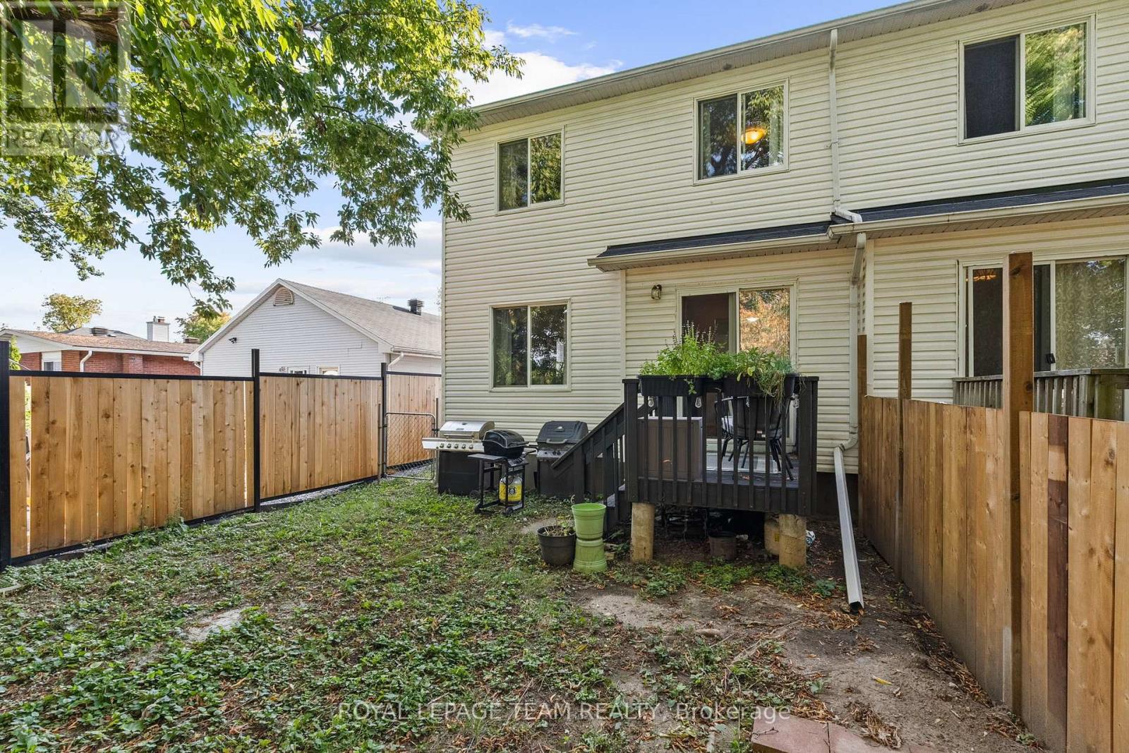 1991 Banff Avenue, Ottawa, Ontario  K1V 7X6 - Photo 6 - X12394587