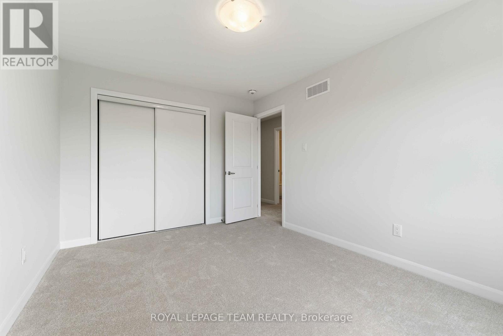 764 Fairline Row, Ottawa, Ontario  K2V 0V7 - Photo 23 - X12397890