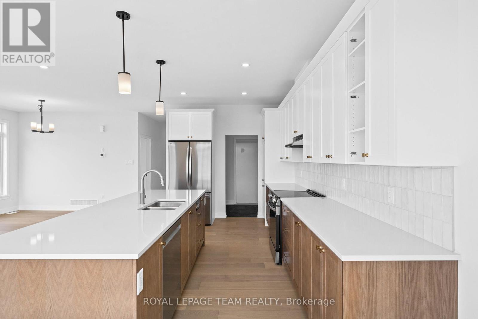 1070 Turner Drive, Brockville, Ontario  K6V 0G8 - Photo 11 - X12401021