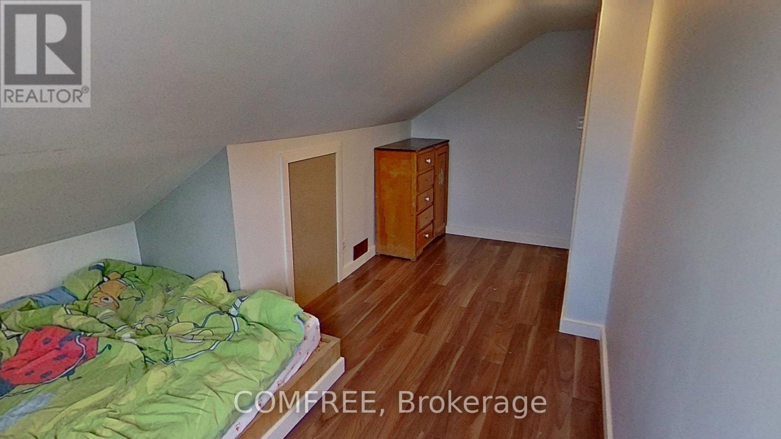 155 North Street, Southwest Middlesex, Ontario  N0L 1M0 - Photo 18 - X12403938