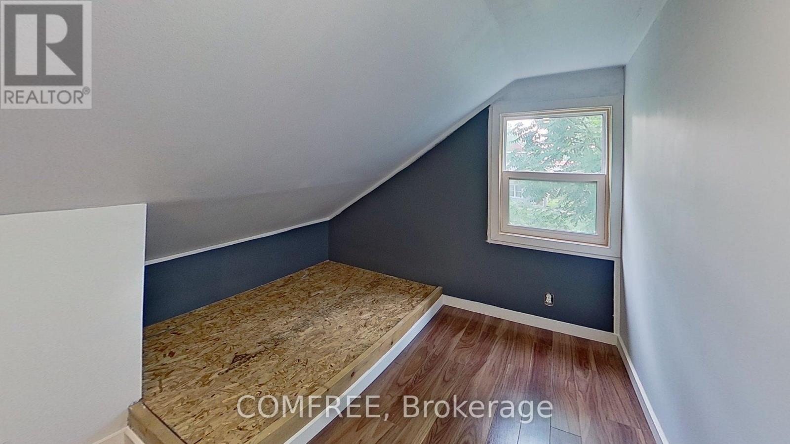 155 North Street, Southwest Middlesex, Ontario  N0L 1M0 - Photo 20 - X12403938