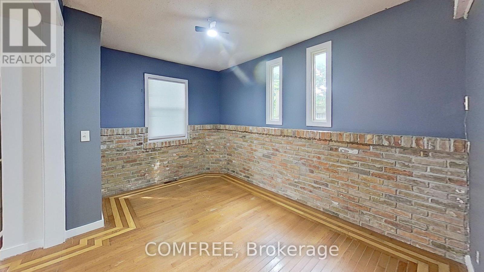 155 North Street, Southwest Middlesex, Ontario  N0L 1M0 - Photo 22 - X12403938