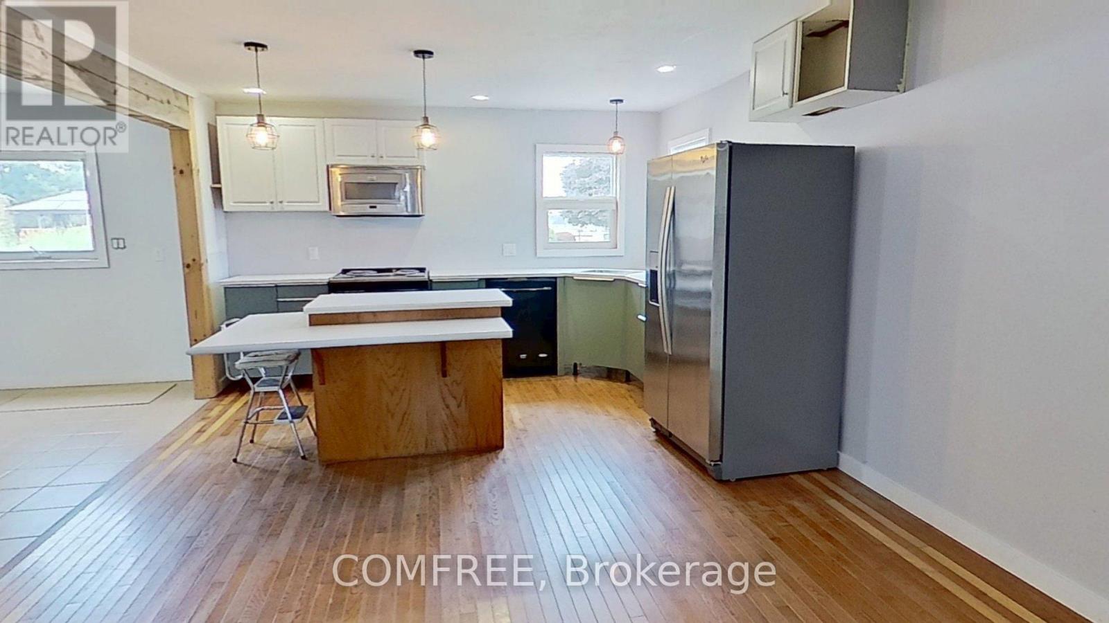 155 North Street, Southwest Middlesex, Ontario  N0L 1M0 - Photo 7 - X12403938