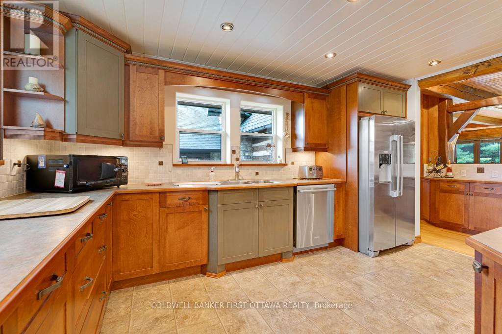 2499 Bathurst Concession 2 Road, Tay Valley, Ontario  K7H 3C9 - Photo 16 - X12408435