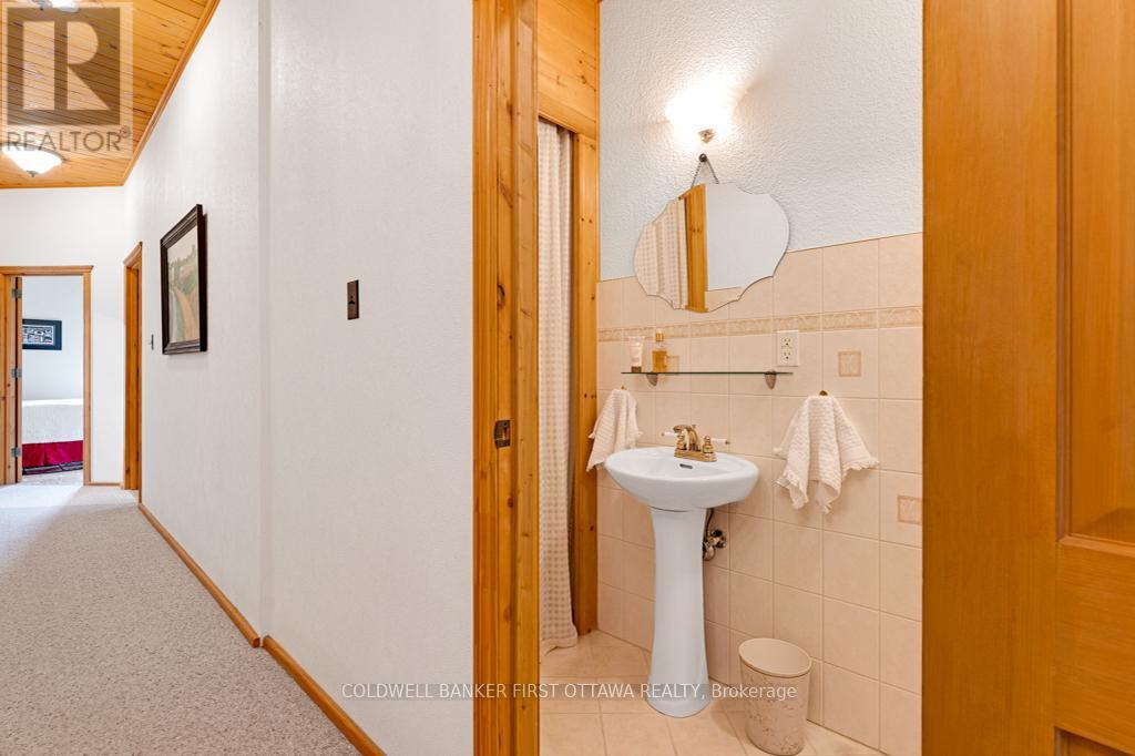 2499 Bathurst Concession 2 Road, Tay Valley, Ontario  K7H 3C9 - Photo 23 - X12408435