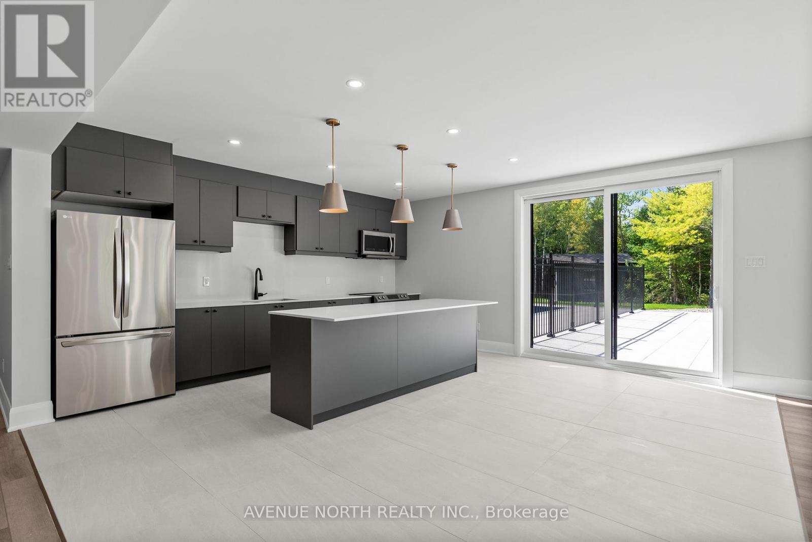 135 Cherryhill Drive, Ottawa, Ontario  K0A 1L0 - Photo 33 - X12410846
