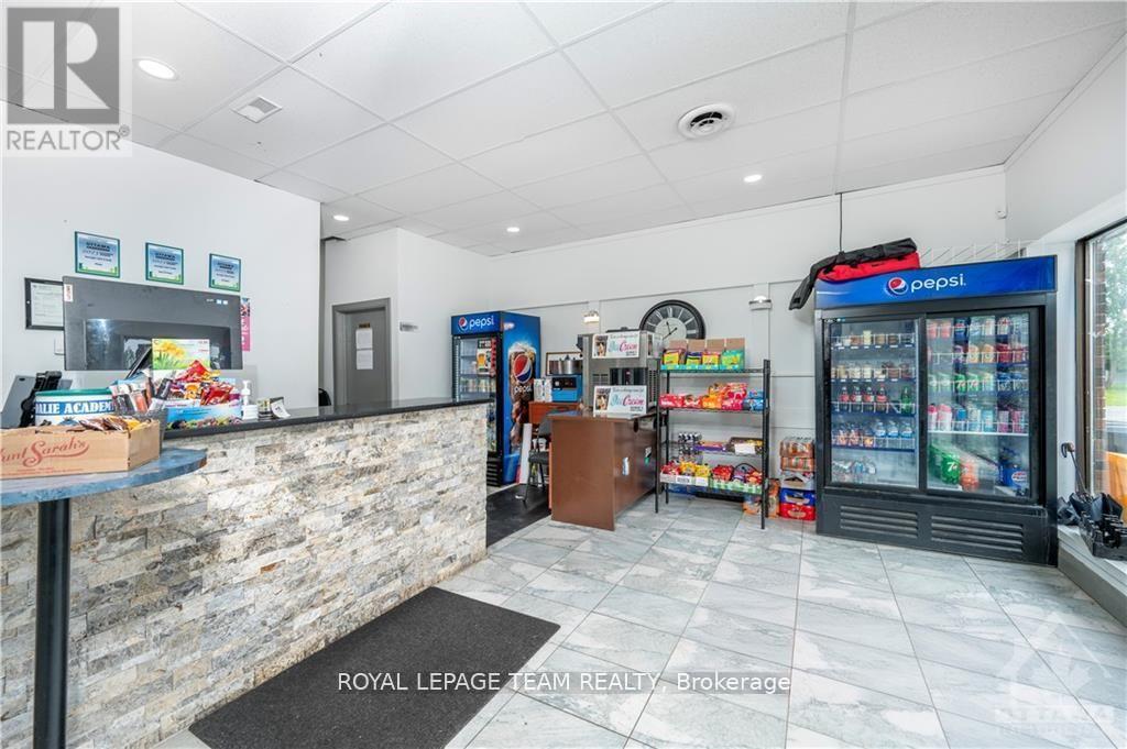 2858 Munster Side Road, Ottawa, Ontario  K0A 3P0 - Photo 6 - X12414007