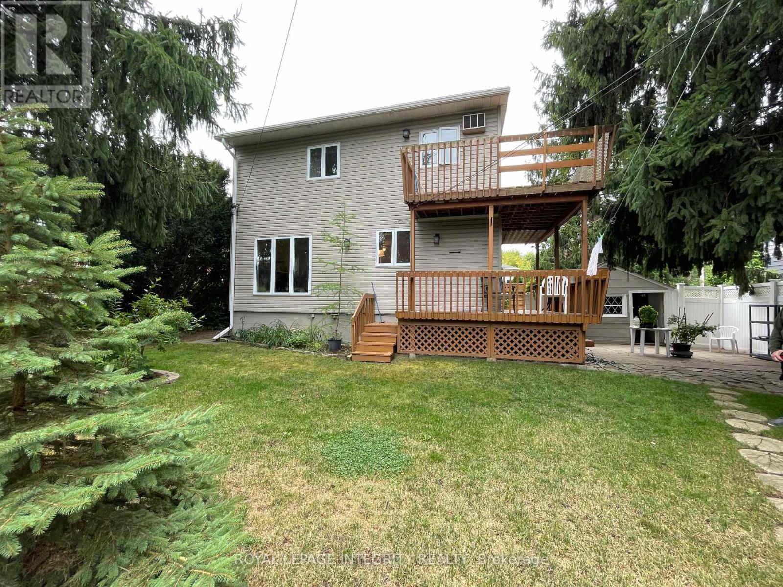 465 Guy Street, Ottawa, Ontario  K1K 1C1 - Photo 6 - X12424686