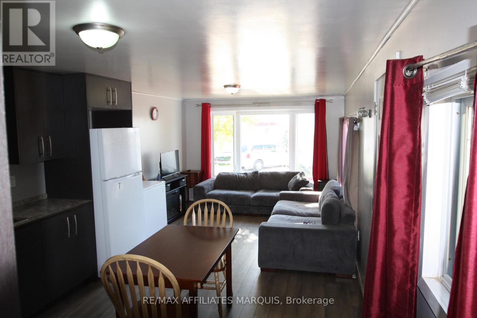 514 Jason Street N, Smiths Falls, Ontario  K7A 4S4 - Photo 6 - X12437603