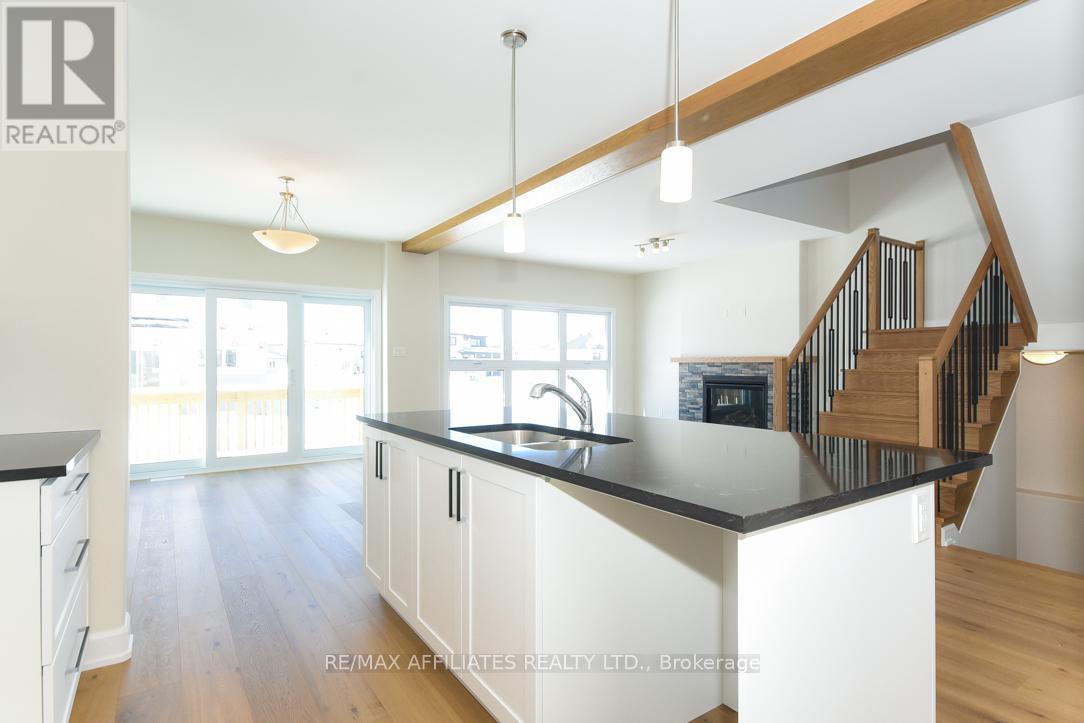 1055 Chablis Crescent, Russell, Ontario  K0A 1W0 - Photo 13 - X12438111