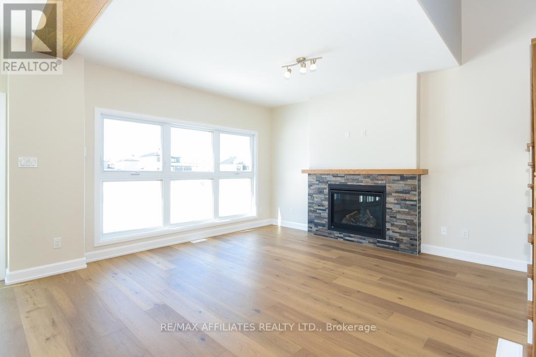 1055 Chablis Crescent, Russell, Ontario  K0A 1W0 - Photo 17 - X12438111