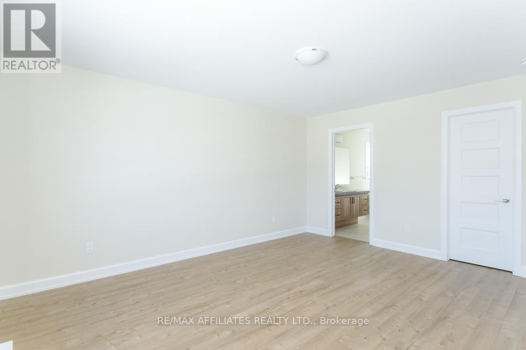 1055 Chablis Crescent, Russell, Ontario  K0A 1W0 - Photo 27 - X12438111