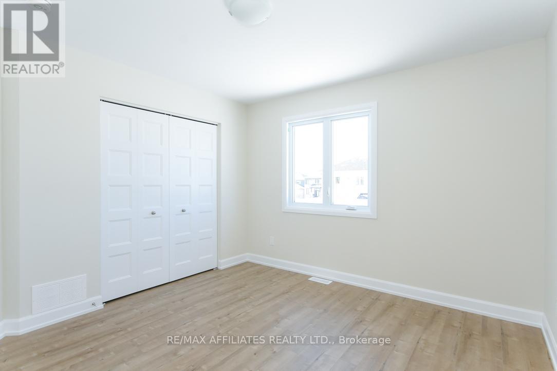 1055 Chablis Crescent, Russell, Ontario  K0A 1W0 - Photo 35 - X12438111