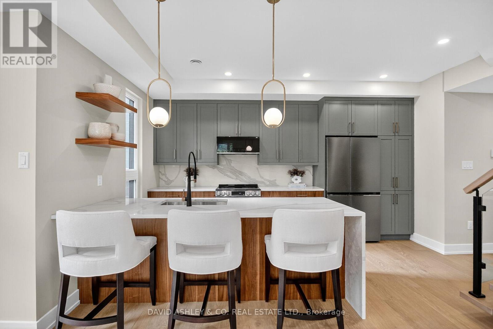 612 Tweedsmuir Avenue, Ottawa, Ontario  K1Z 5P3 - Photo 44 - X12450779