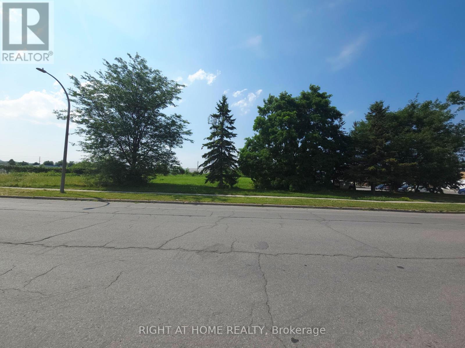 5351 Canotek Road, Ottawa, Ontario  K1J 1J5 - Photo 4 - X12454744