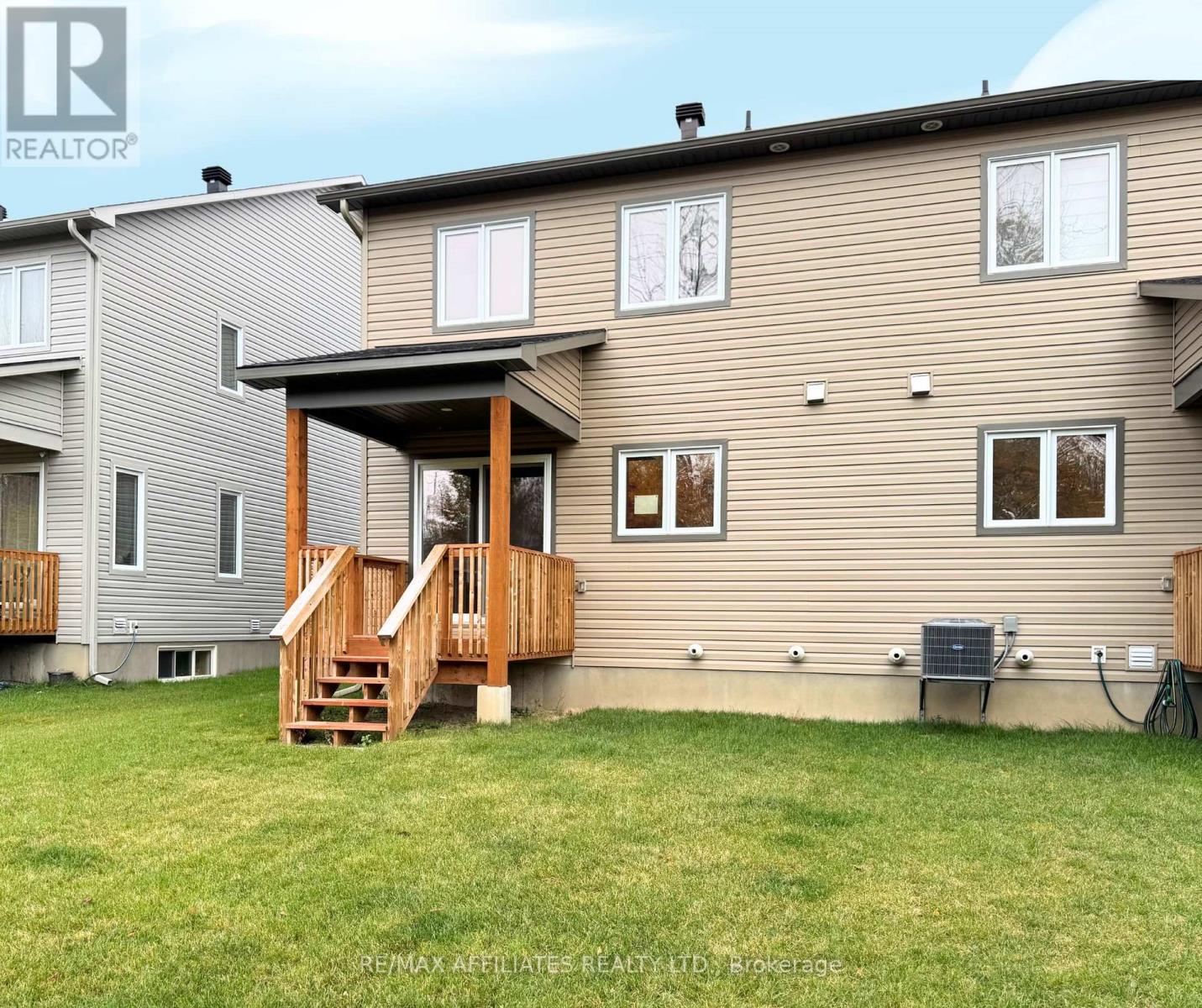 351 Voyageur Place, Russell, Ontario  K0A 1W0 - Photo 16 - X12461017