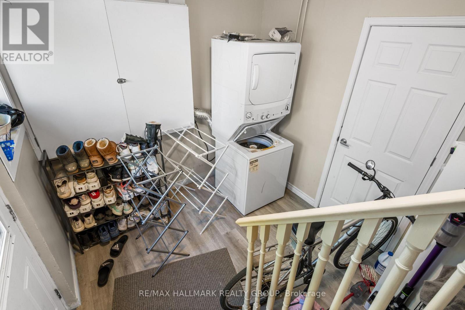 1305 Dorchester Avenue, Ottawa, Ontario  K1Z 8E8 - Photo 16 - X12464508