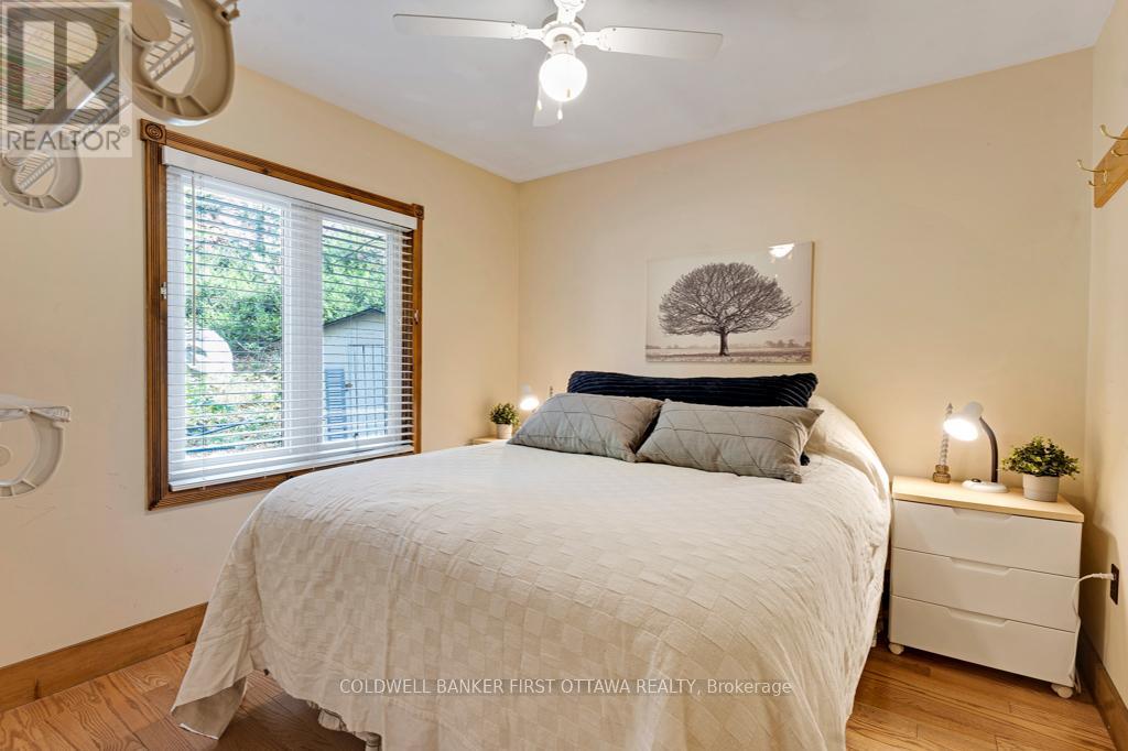 2234a Grindstone Lake Road, Frontenac, Ontario  K0H 2M0 - Photo 18 - X12464875