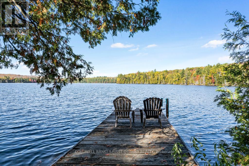 2234a Grindstone Lake Road, Frontenac, Ontario  K0H 2M0 - Photo 2 - X12464875