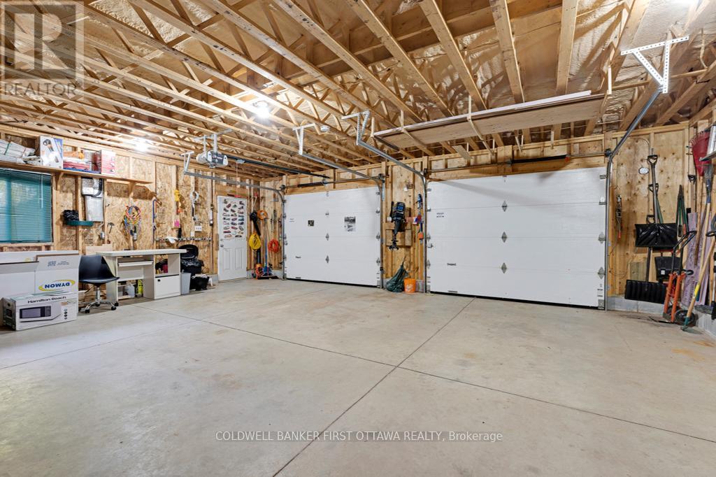 2234a Grindstone Lake Road, Frontenac, Ontario  K0H 2M0 - Photo 28 - X12464875