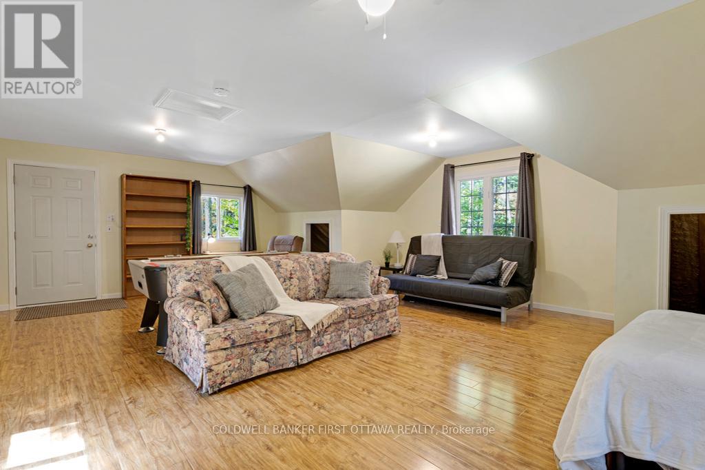 2234a Grindstone Lake Road, Frontenac, Ontario  K0H 2M0 - Photo 31 - X12464875