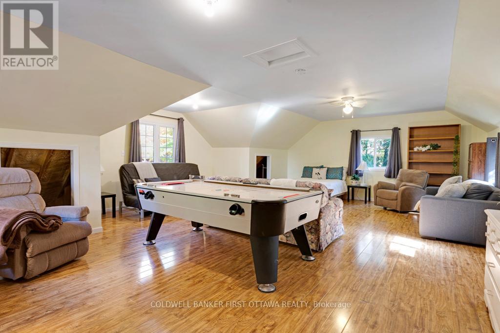 2234a Grindstone Lake Road, Frontenac, Ontario  K0H 2M0 - Photo 32 - X12464875