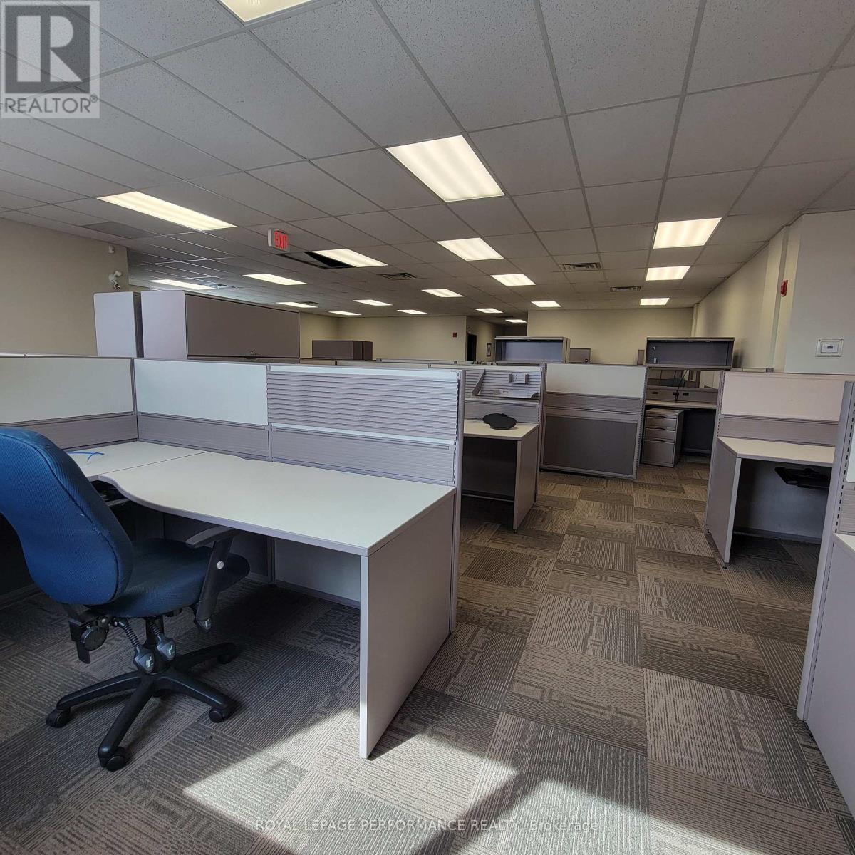 200 - 4471 Innes Road, Ottawa, Ontario  K4A 1A7 - Photo 10 - X12466206
