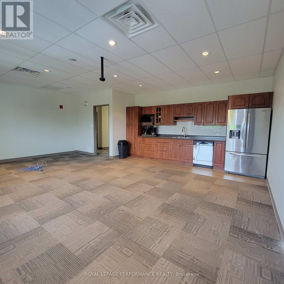 200 - 4471 Innes Road, Ottawa, Ontario  K4A 1A7 - Photo 18 - X12466206
