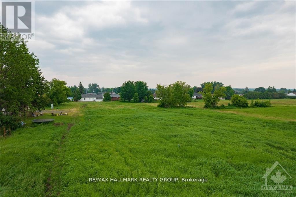 3 - 3748 CHAMPLAIN STREET, Clarence-Rockland, Ontario