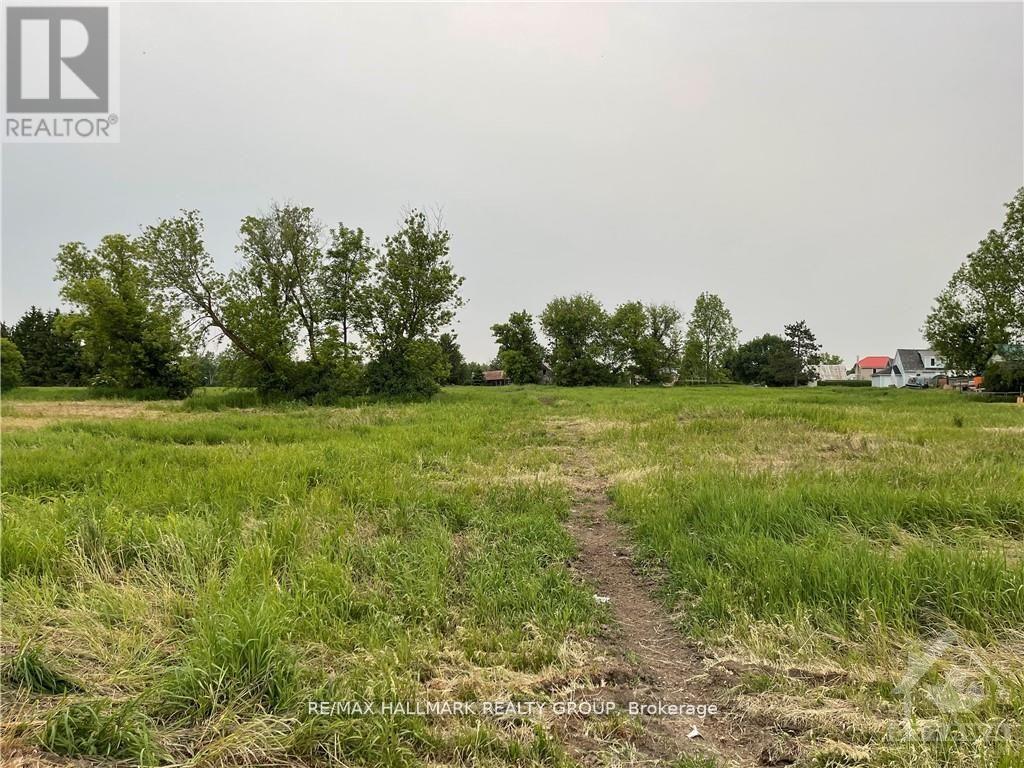 3 - 3748 Champlain Street, Clarence-Rockland, Ontario  K0A 1E0 - Photo 5 - X12466455