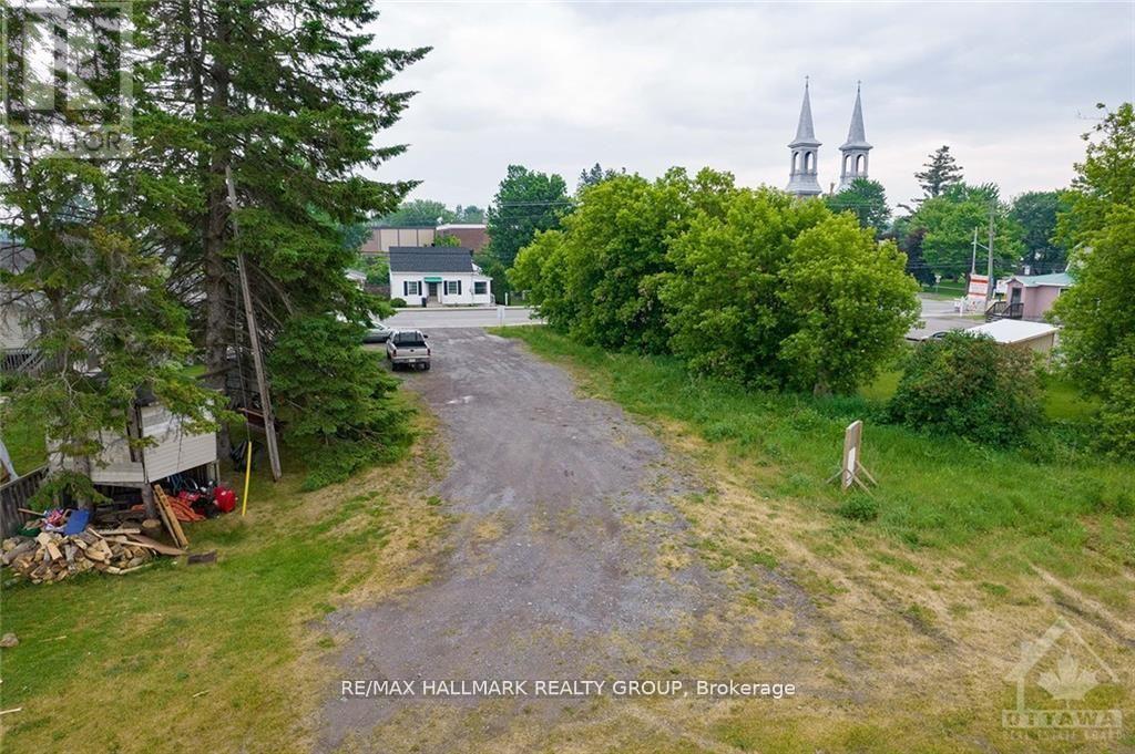 4 - 3748 Champlain Street, Clarence-Rockland, Ontario  K0A 1E0 - Photo 11 - X12466458