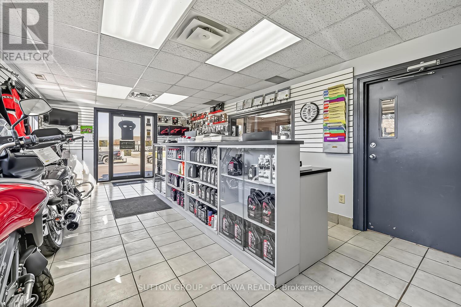 3835 Mcbean Street, Ottawa, Ontario  K0A 2Z0 - Photo 6 - X12468809