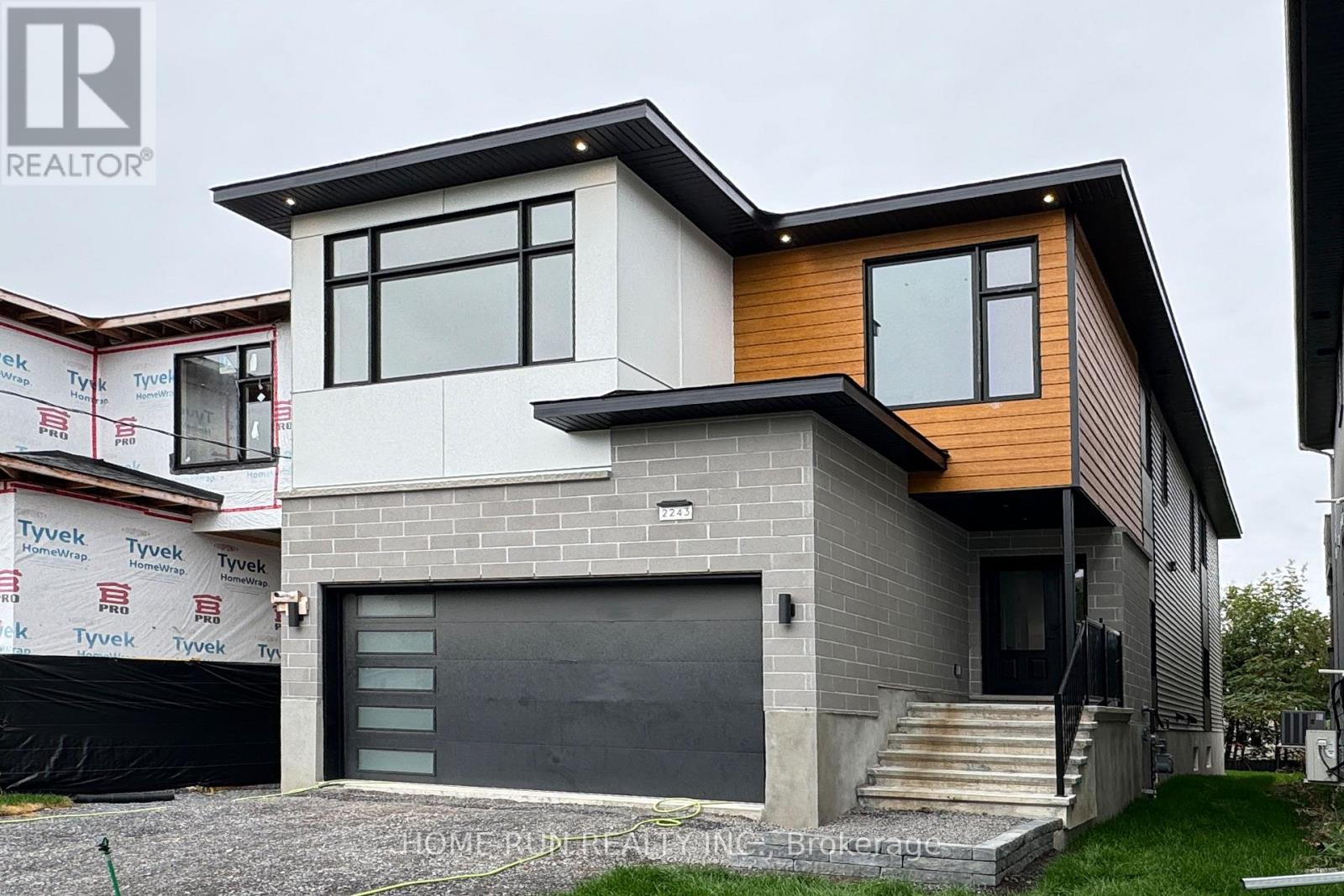 2239 Page Road, Ottawa, Ontario  K1C 7K5 - Photo 1 - X12469436