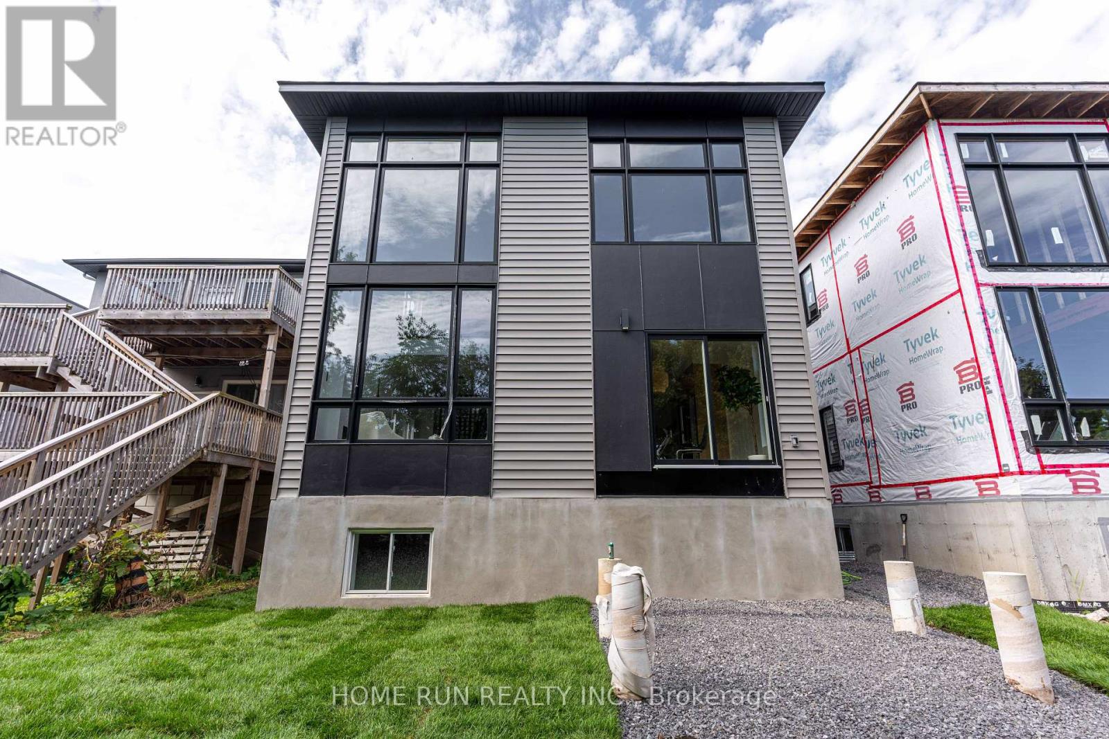 2239 Page Road, Ottawa, Ontario  K1C 7K5 - Photo 37 - X12469436