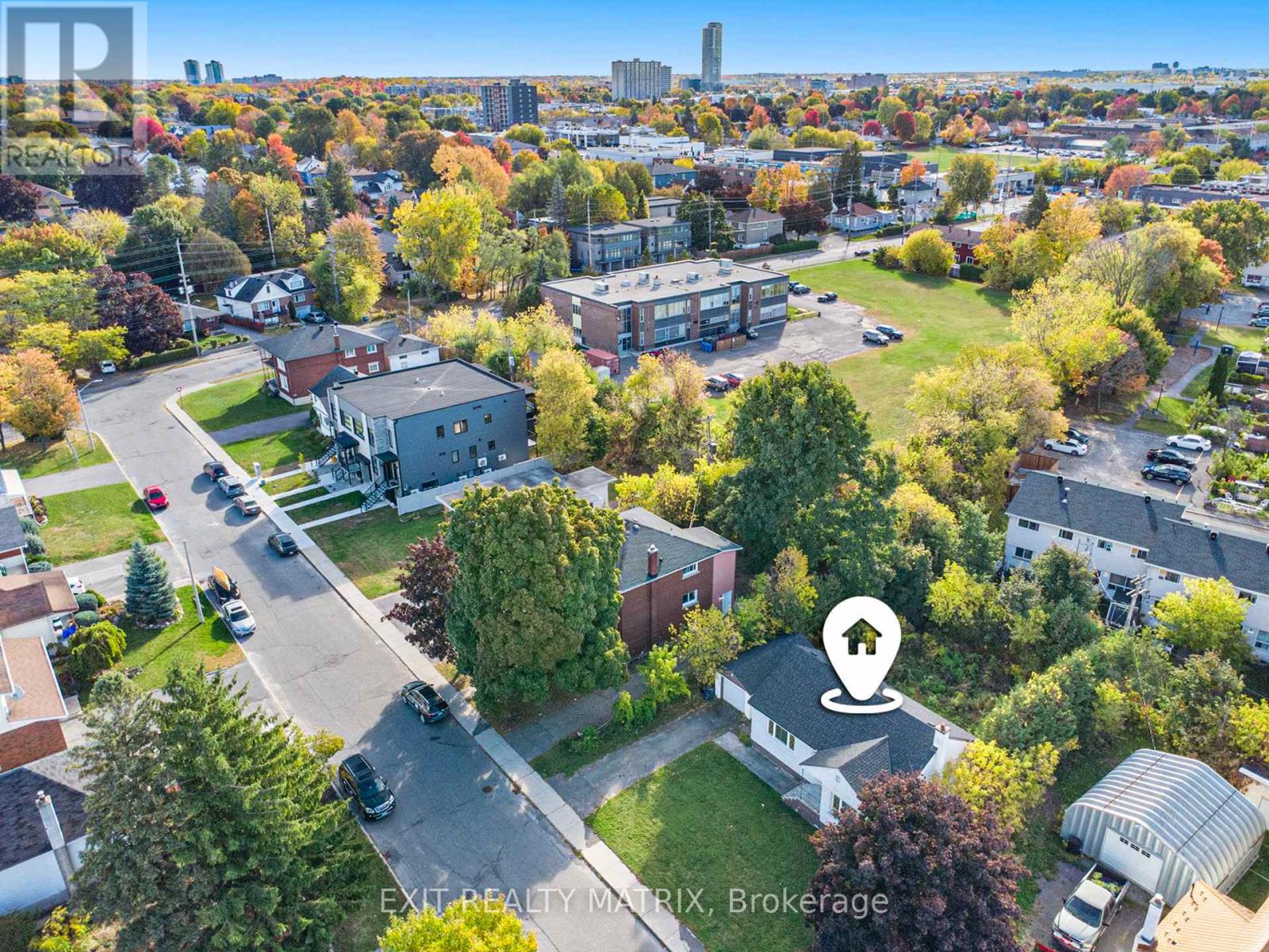 436 Blake Boulevard, Ottawa, Ontario  K1K 1B1 - Photo 7 - X12471120