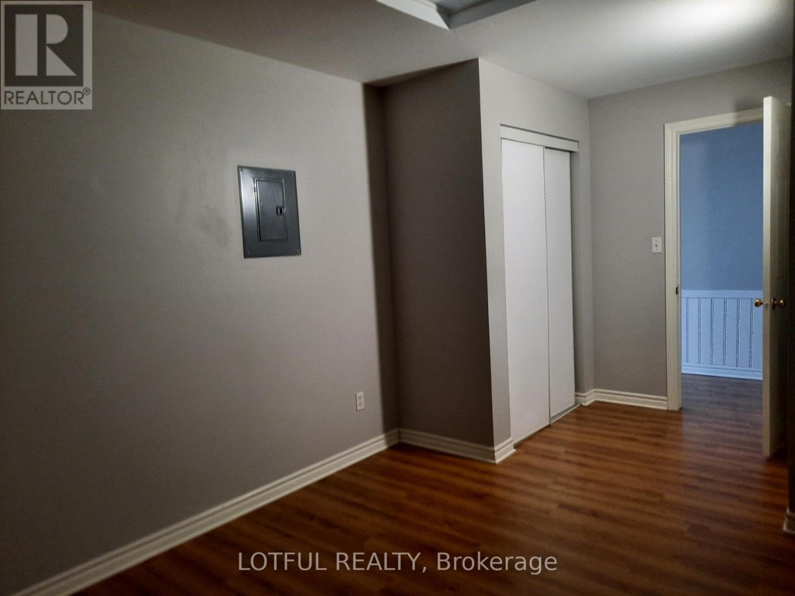 301 - 192 King Street W, Prescott, Ontario  K0E 1T0 - Photo 13 - X12471791