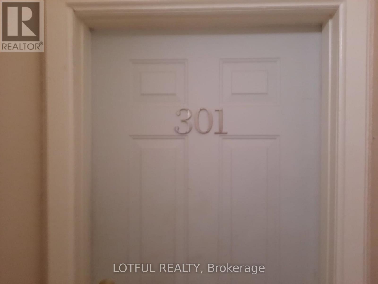 301 - 192 King Street W, Prescott, Ontario  K0E 1T0 - Photo 2 - X12471791
